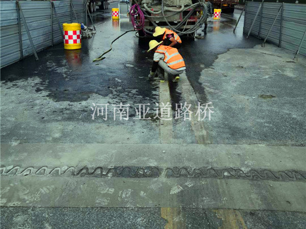 其他公路壓漿服務(wù)