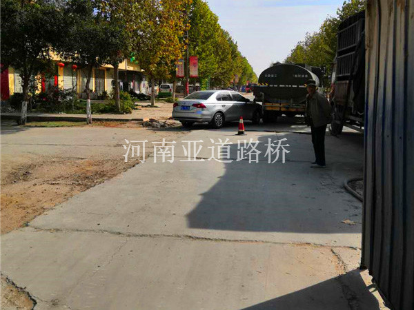 公路壓漿施工