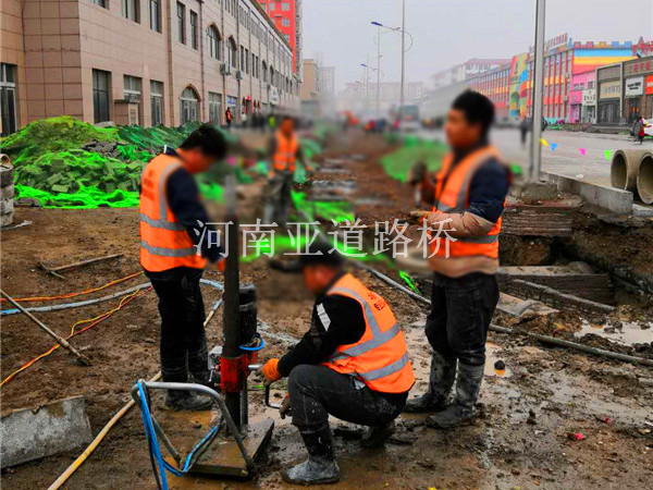 公路鉆孔施工