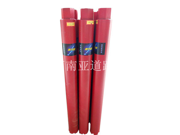 公路專(zhuān)用金剛石鉆頭