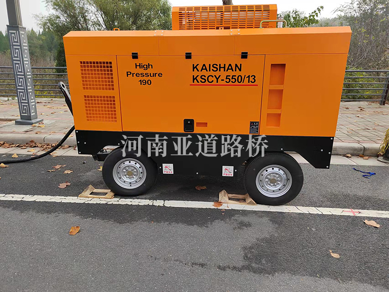 公路壓漿施工