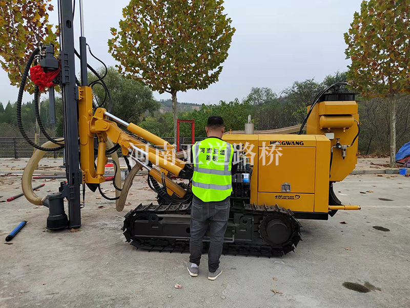 公路壓漿施工